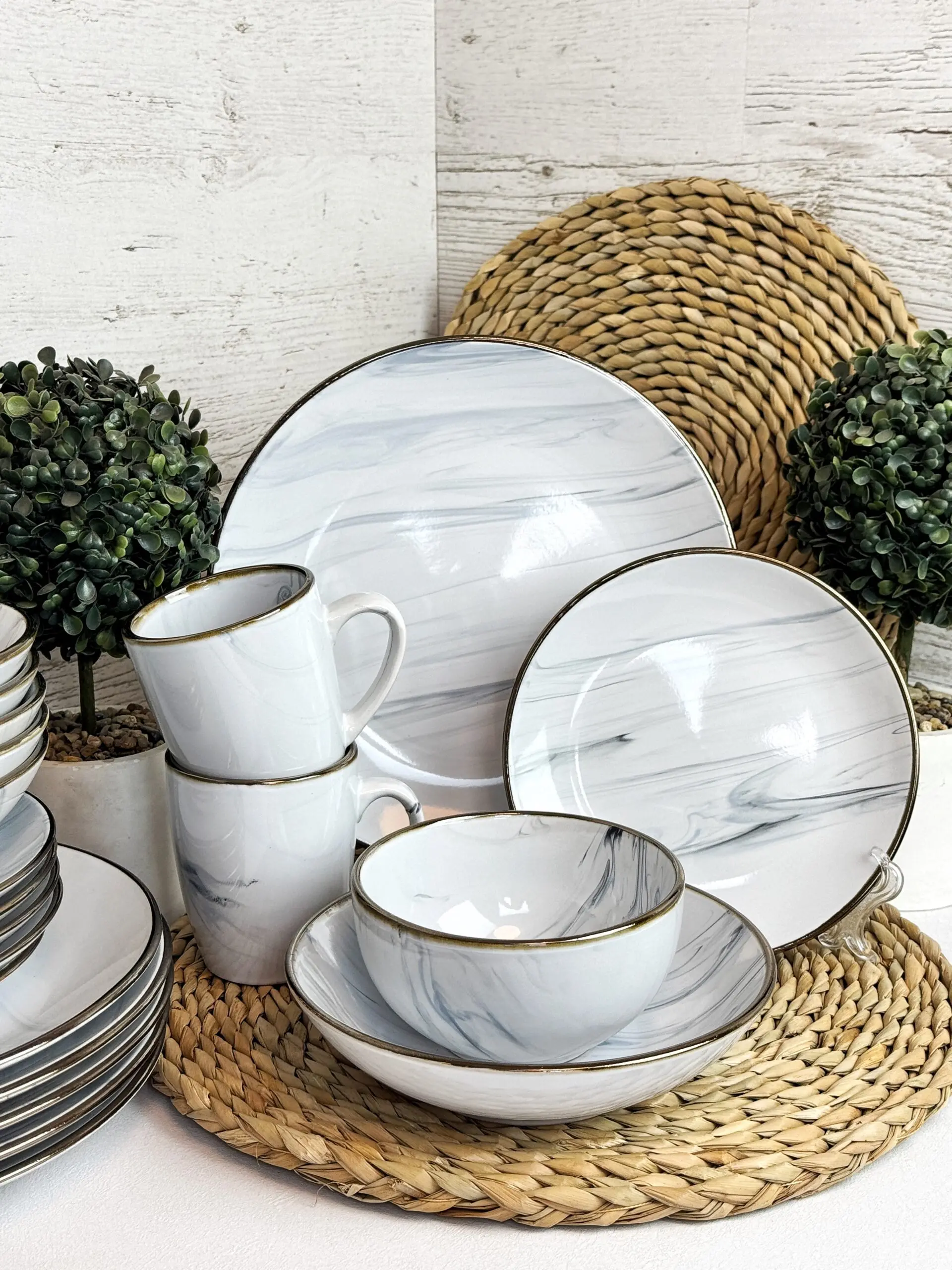 Столовий сервіз 18 пр. Intrendo Maritimo Golden rim white IN0018MAR