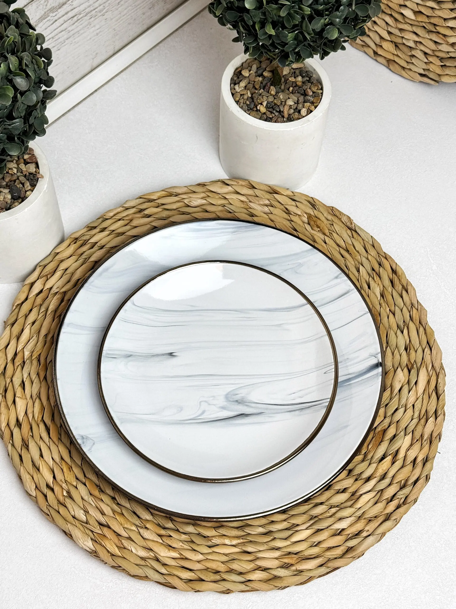 Тарілка десертна 19 см Intrendo Maritimo Golden rim white IN0019MAR - Зображення 2