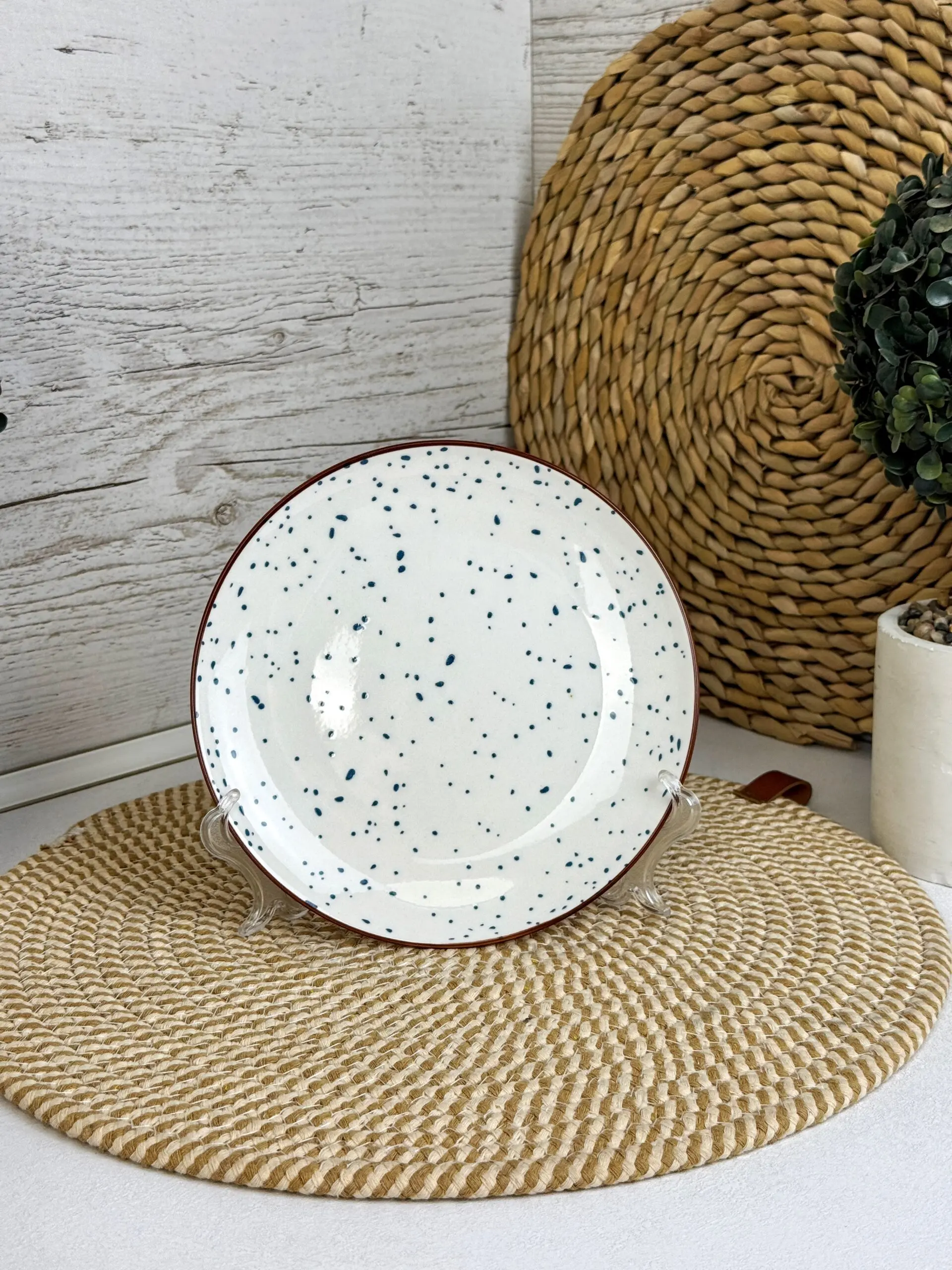 Тарілка десертна Intrendo Soft Stone 19 см IN0019SOF - Зображення 2